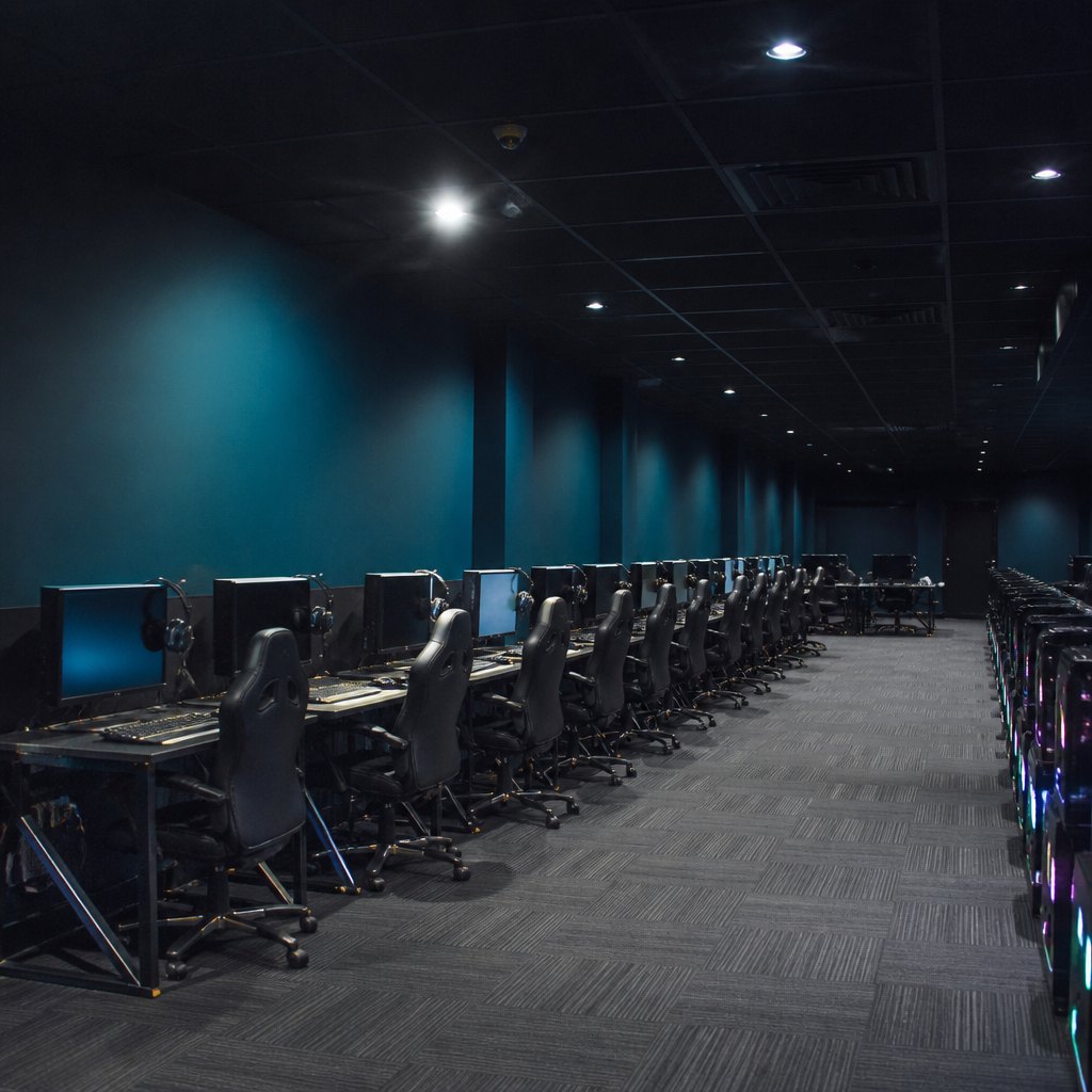The far stations of the main floor against the repainted teal back wall